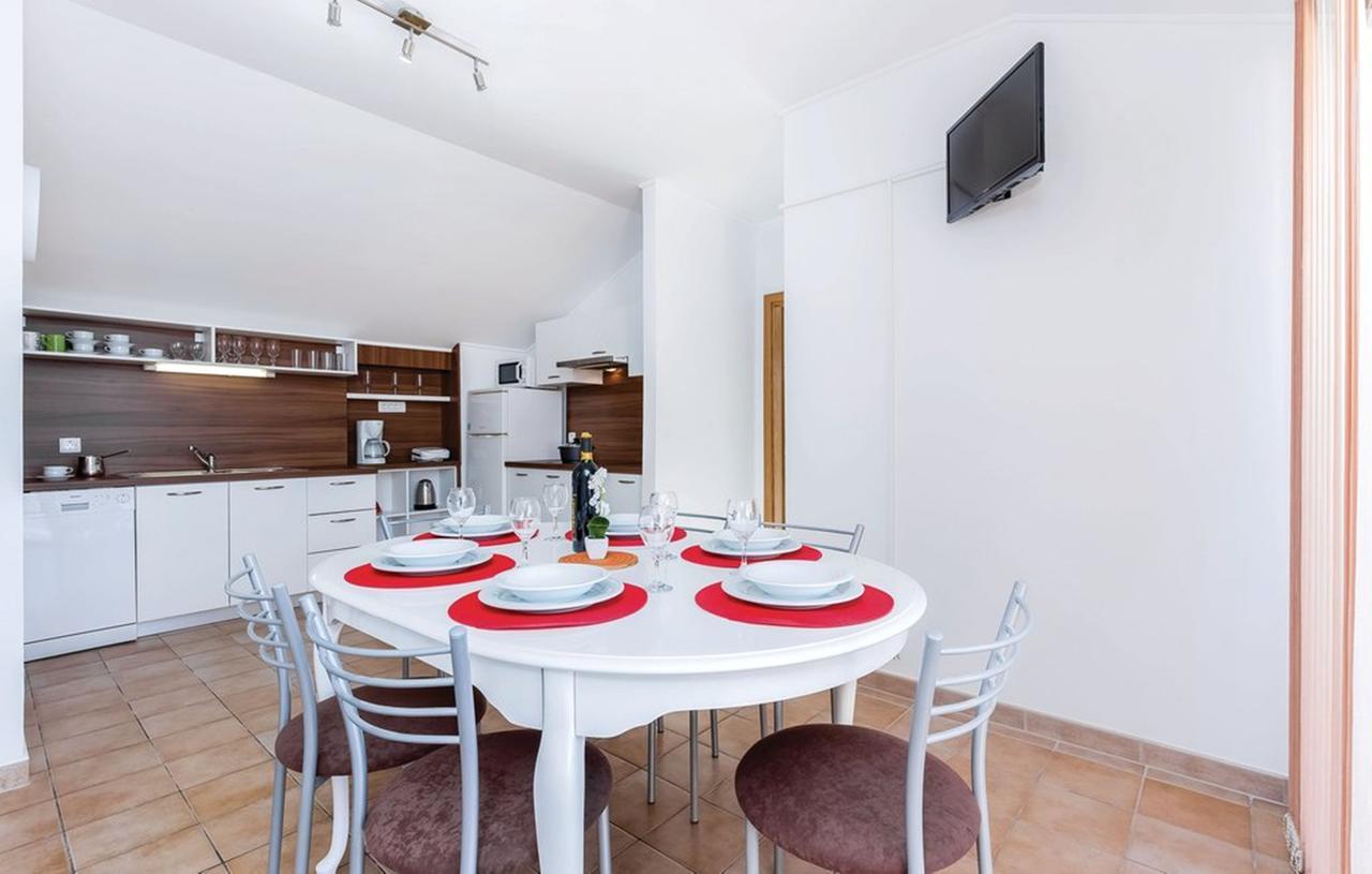 Apartments Antolic Novi Vinodolski Buitenkant foto